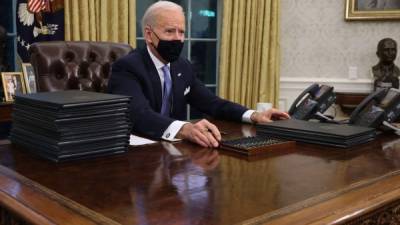 Biden prometió flexibilizar su postura migratoria tras las críticas recibidas por las deportaciones masivas que realizó con Obama./AFP.