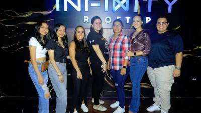 <b><span class=mln_uppercase_mln>Camila Muñoz, Andrea Muñoz, Nicole Torres, Graciela López, Astrid Bustillo, Blanca Mejía y Génesis Zúniga.</span></b>