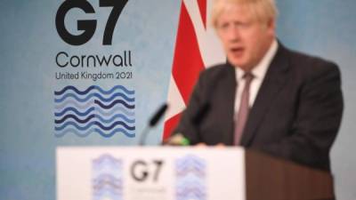 El primer ministro británico, Boris Johnson, en la conferencia de prensa pfrecida al término de la cumbre del G7 celebrada este fin de semana en Cornualles, Reino Unido. EFE/EPA/NEIL HALL / POOL