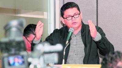 El ministro Marlon Escoto asegura que este proyecto formará mejores profesionales.