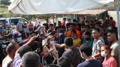 Cientos de migrantes en Tapachula buscan organizarse para partir en una nueva caravana hacia EEUU.