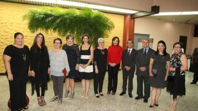 Leticia Banegas, Carmen Chahín, Martha Molanphy, Leticia Figueroa, Suyapa Monterroso, Ada Hernández, Ana Barletta, Wilfredo Cerrato, Marco Martínez, Giovanna Lara y Aqua Milla.
