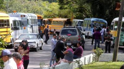 Algunas empresas de buses se fueron a paro ayer en la capital por muerte de otro conductor.