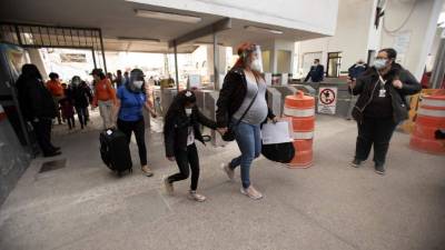 Fue durante el Gobierno de Trump que ICE comenzó a emitir multas por incumplir órdenes de salida a los inmigrantes. Foto EFE