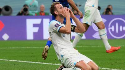 El atacante inglés Harry Kane no ha podido marcar un tan solo gol en lo que va del Mundial de Qatar 2022.