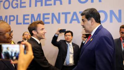 Macron y Maduro se encontraron durante la cumbre climática de la ONU que se celebra en Egipto.