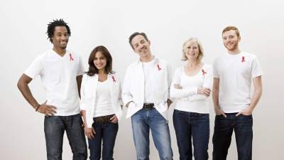 Las personas con VIH puede controlar la enfermedad, pero no el envejecimiento prematuro.