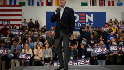 El exvicepresidente Joe Biden es uno de los favoritos para ganar los caucus en Iowa./AFP.
