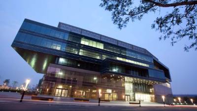 Foto del edificio que albergará la 'fábrica' de clones en Tianjin, China. Foto: AFP/Boyalaife Group.