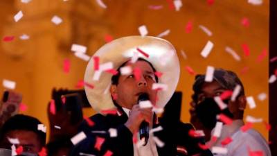 Castillo tomará este próximo miércoles posesión de su nuevo cargo como presidente de Perú. Foto: EFE