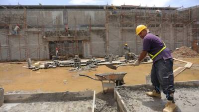 Los trabajos de construcción en la granja penal están avanzados porque ahora hay más empleados.