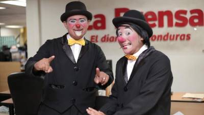 Ernesto (Caramelo) y Miguel Ángel Lindo (Popeyito) visitaron las instalaciones de Diario LA PRENSA.