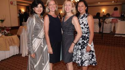 Patricia Corrales, Elena Herreros, Kristin Nealon y Karen Ortega. Fotos: Andro Rodríguez