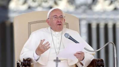 El papa Francisco oficia la audiencia general de todos los miércoles en la Plaza de San Pedro del Vaticano, hoy, miércoles 3 de septiembre 2014. EFE