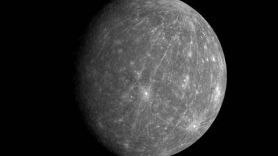 El misterioso Mercurio es el planeta más cercano al Sol.