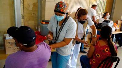 jornadas. Más de seis millones de hondureños se han vacunado en el país; más de dos millones con segunda dosis.
