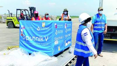 Las 20,000 dosis llegaron el sábado al país, esta semana serán distribuidas en las cuatro regiones sanitarias.