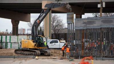 Trump exige 5,700 millones de dólares para terminar de construir el muro en la frontera sur de EEUU./AFP.