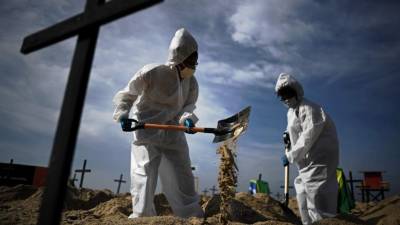 Pese a la creciente propagación del COVID-19 en Brasil, diversos estados y ciudades han dado seguimiento al proceso de desescalada. Foto: AFP