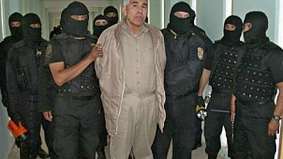 Caro Quintero fue excarcelado el 9 de agosto de 2013 tras pasar en prisión 28 años, ahora se encuentra prófugo tras emitirse una nueva orden de captura en su contra.