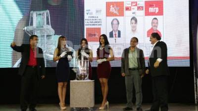 El sorteo se desarrolló esta tarde con los representantes de los movimientos.