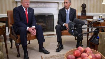 Obama afirmó el sábado que si el hubiese competido contra Trump le habría ganado. AFP.