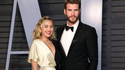 Miley Cyrus y Liam Hemsworth están más enamorados que nunca.