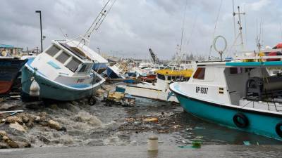 <b><span class=mln_uppercase_mln>Caribe.</span></b> Barcos pesqueros dañados en Barbados tras paso de Beryl.