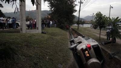 Mario Verdial Alsina (52) fue acribillado a balazos junto a su conductor Lester Omar Rich (62) en el desvío a la aldea El Calán, Villanueva.