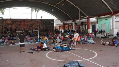 Caravana Migrante toma un descanso para seguir su recorrido en sur de México.