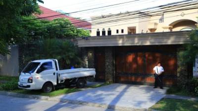 El inmueble está en el barrio Río de Piedras y contiene tres viviendas en su interior.