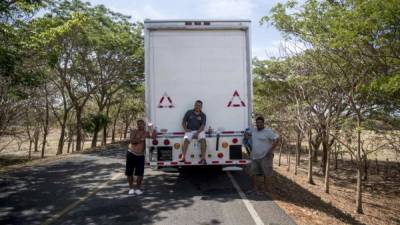 El comercio fue frenado desde hace una semana por bloqueos en la frontera de Panamá y el cierre de la nicaragüense, lo que amenaza con un desabastecimiento en el istmo según los empresarios. EFE