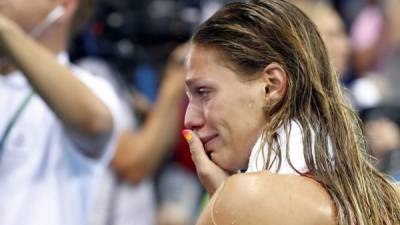 Yulia Efimova terminó llorando después de los abucheos del público en los Juegos Olímpicos de Río de Janeiro 2016. Foto AFP