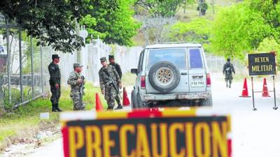 En las instalaciones del Primer Batallón de Infantería está detenido Carlos Lobo.