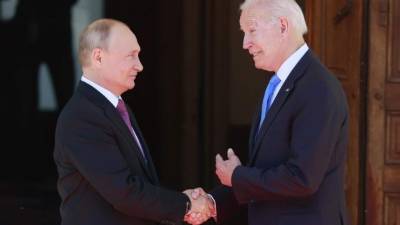 Putin y Biden durante la cumbre desarrollada en Ginebra. Foto: EFE