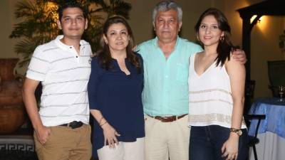 Irving, Maritza, Algiris y Melissa Cálix.