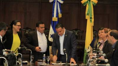 Los corporativos municipales realizaron ayer una sesión corporativa que duró alrededor de dos horas.