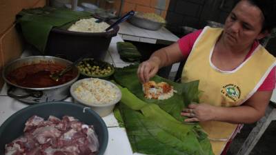 Dependiendo la carne que lleven si es de cerdo o pollo, tiende a cambiar el sabor del tamal.