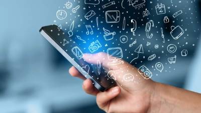 El uso automático del móvil para obtener información está haciendo que se produzca la pérdida de la memoria.