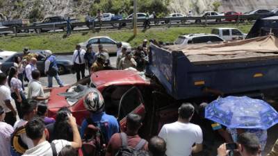 El fatal accidente ocurrió en la entrada de la colonia Hato de Enmedio en Tegucigalpa.