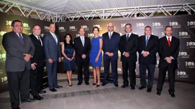 Danilo Zaldívar, Nelson Delgado, Roberto Álvarez, Carolina Soto, Boyce Lloyd, Paola Bondy, Pedro Ayala, Miguel Yagüe, Eduardo Foster y Manuel Vallejo.