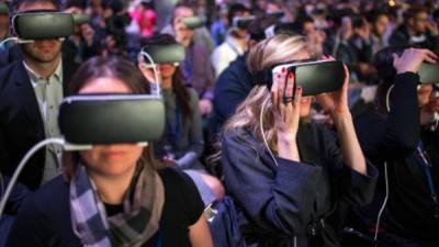 Facebook sigue con un plan maestro para ser los más fuertes en el mundo de la realidad virtual.
