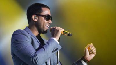 El bachatero de origen dominicano Romeo Santos negó hoy en un comunicado que tenga vinculación alguna con un empresario al que, según informaciones de prensa, se investiga en España como presunto líder de una red de blanqueo de dinero del narcotráfico. EFE