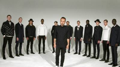 La nueva colección de Carlos Campos, inspirada en el estilo gaucho, ha conquistado los elogios de los expertos en moda en Nueva York.