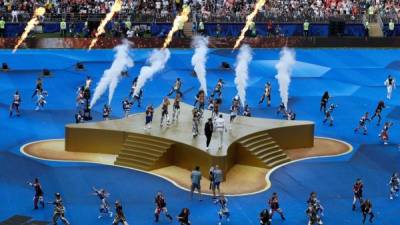 La ceremonia de clausura del Mundial de Rusia 2018 tuvo de todo, colores, bailes, música y fuegos artificiales. Foto AFP