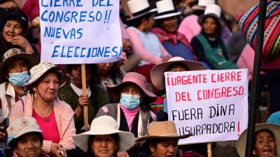 El adelanto de elecciones es una de las exigencias de las masivas protestas en Perú.