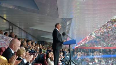 'Deseos éxitos a todos los equipos y emociones inolvidables a los aficionados', proclamó el presidente ruso, Vladímir Putin.