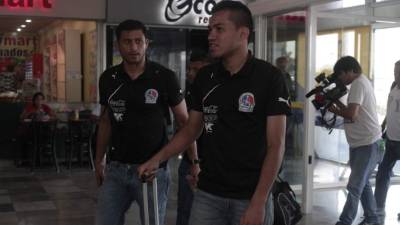 Noel Valldares y José Escalante son parte de la delegación del conjunto albo que viajó a EUA.