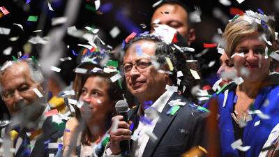 Petro será investido como el primer presidente de izquierda de Colombia este domingo.