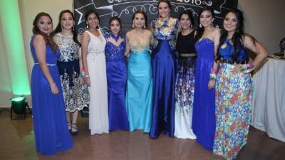 Ariadna Ayestas, Jessica Kang, Emily Núñez, Yuri Kim, Ana Romero, Hemi Zelaya, Abbie Zerón, Kathe Cerrato y Rina Serrano.